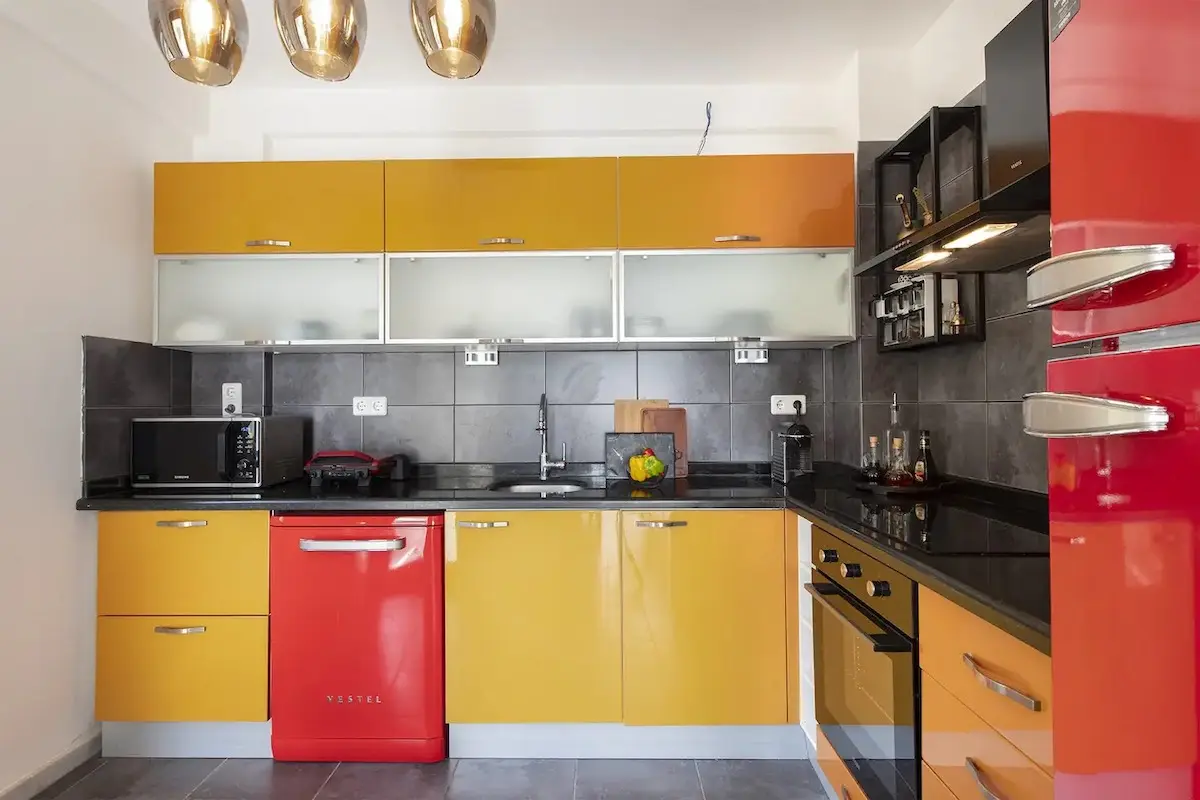 Modern kitchen
